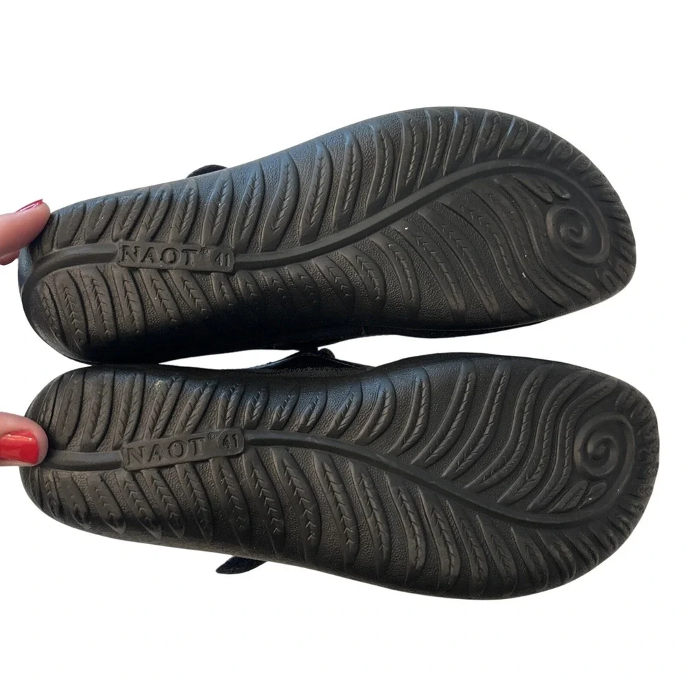 Naot 41 US 10 Kirei Black Suede Loafers Round Toe Mary Jane's Comfort Shoes